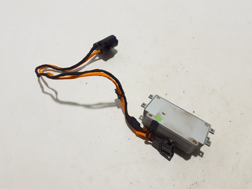 VOLKSWAGEN Touareg 2 generation (2010-2018) Inverter 7P6907155C 24297733