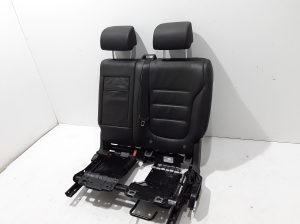  Rear seat and its components 