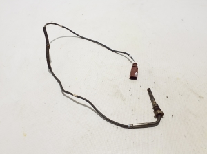   Exhaust gas temperature sensor  - 05A906088 