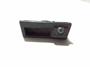   Video camera 