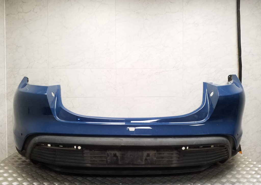 Porsche Taycan 9J1 (2019–2026) Heckstoßstange 9J0807421E Porsche Taycan 9J1 (2019–2026) Heckstoßstange 9J0807421E