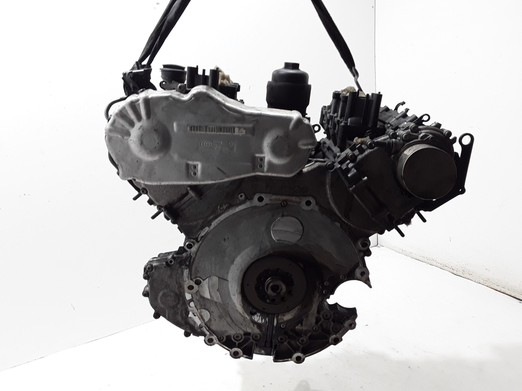VOLKSWAGEN Touareg 2 generation (2010-2018)  Голый двигатель CKDA 24460119