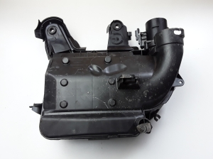 Citroen Berlingo (2008–2018) Luftfiltergehäuse 9673061080 - 2