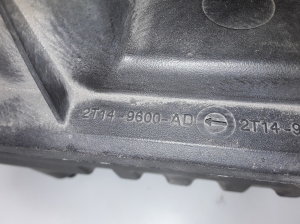 Ford Connect Tourneo (2002–2013) Luftfiltergehäuse 2T149600AD - 2