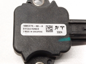 Tesla Model S S (2012–2026) Airbagsensor 1005275-00-A - 2