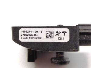 Tesla Model S S (2012–2026) Airbagsensor 1005274-00-B - 2