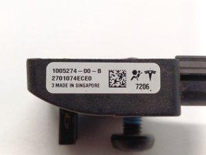 Tesla Model S S (2012–2026) Airbagsensor 1005274-00-B - 2