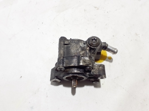  Power steering pump 