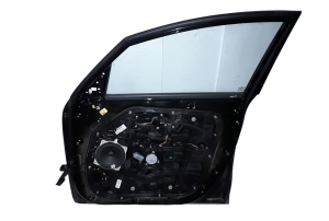Kia Carens (2013–2026) Esiuks 76004A4000 - 4