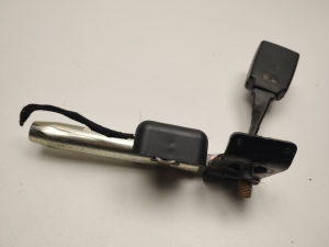 Mercedes Benz C-Class 203 (2000–2007) Sicherheitsgurtschloss hinten A2038600769 - 4