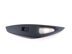   Schalter el. Fensterheber hinten  - 84810-02250 