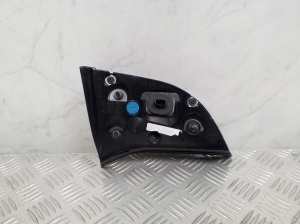 Tesla Model 3 3 (2016–2024) Tail light on trunk lid 1077402 - 3