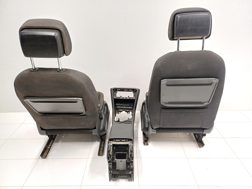 VOLKSWAGEN Tiguan 2 generation (2016-2024) Interior Seats W/ Door Cards Kit 5NA885375E 24832456