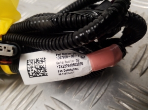 Tesla Model 3 3 (2016–2024) Rear parking sensor cable 106795900E - 4