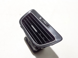 Volkswagen Golf VII (2012–2026) Dashboard air vent grilles 5G1819710B - 2