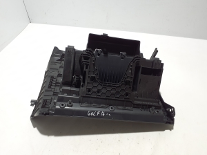 Volkswagen Golf VII (2012–2026) Glove box 5G1857097 - 4