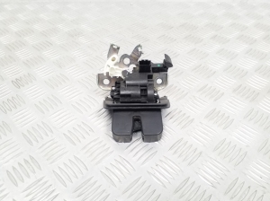 AUDI A3 8V (2012–2020) Trunk lid lock 8R0827505 - 4