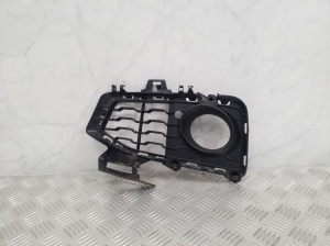 Front bumper fog lamp cover - 8054507