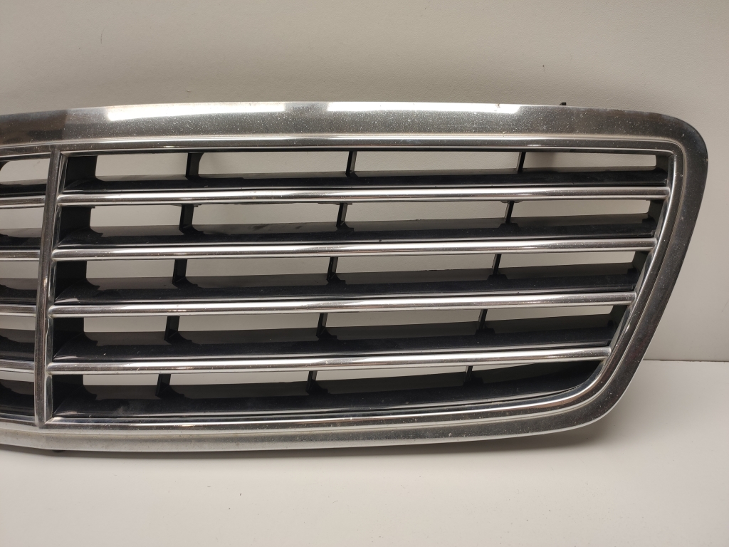 MERCEDES-BENZ C-Class W203/S203/CL203 (2000-2008) Front Upper Grill A2038800183 24388516