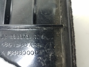 Mercedes Benz ML-Class 164 (2005–2011) Sonstiges Teil Kofferraum innen A1646800002 - 2