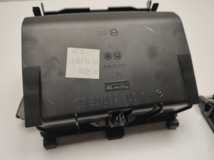 Mercedes Benz C-Class 203 (2000–2007) Front ashtray A2036800852 - 4