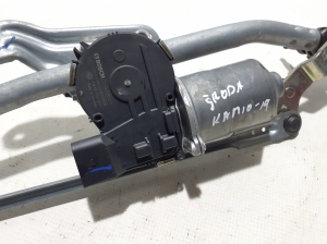 Skoda Kamiq (2019–2026) Windshield wiper mechanism 658955023 - 3