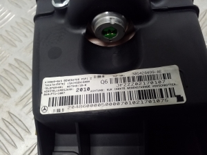 Mercedes Benz C-Class 204 (2007–2014) Kaassõitja turvapadi armatuurlauas A2048600005 - 2