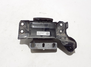 Skoda Kamiq (2019–2026) Käigukasti padi 2Q0199555BC - 4