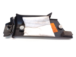 Tesla Model 3 3 (2016–2024) Tagumise toe sisekujundus 1086273-90-F - 4