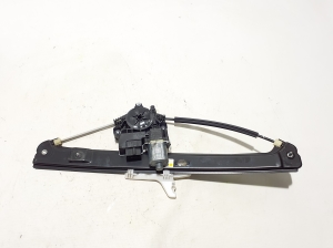 Skoda Kamiq (2019–2026) Aizmugurējo durvju logu pacēlājs 654839462 - 2