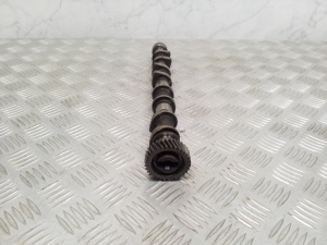 Opel Astra J (2009–2017) Camshaft - 2