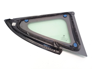 Tesla Model 3 3 (2016–2024) Seitenscheibe hinten (Karosserie) 1514978-01-C - 2