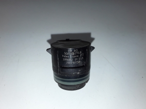 Volkswagen Golf VII (2012–2026) Front parking sensor 5Q0919275B - 2