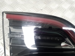 Tesla Model 3 3 (2016–2024) Rückleuchte Heckleuchte innen 1077401 - 2