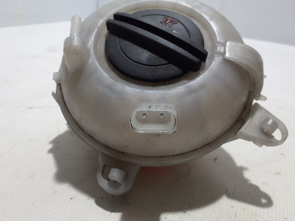 VOLKSWAGEN Golf 7 generation (2012-2024) Expansion Tank 5Q0121407H 24398712