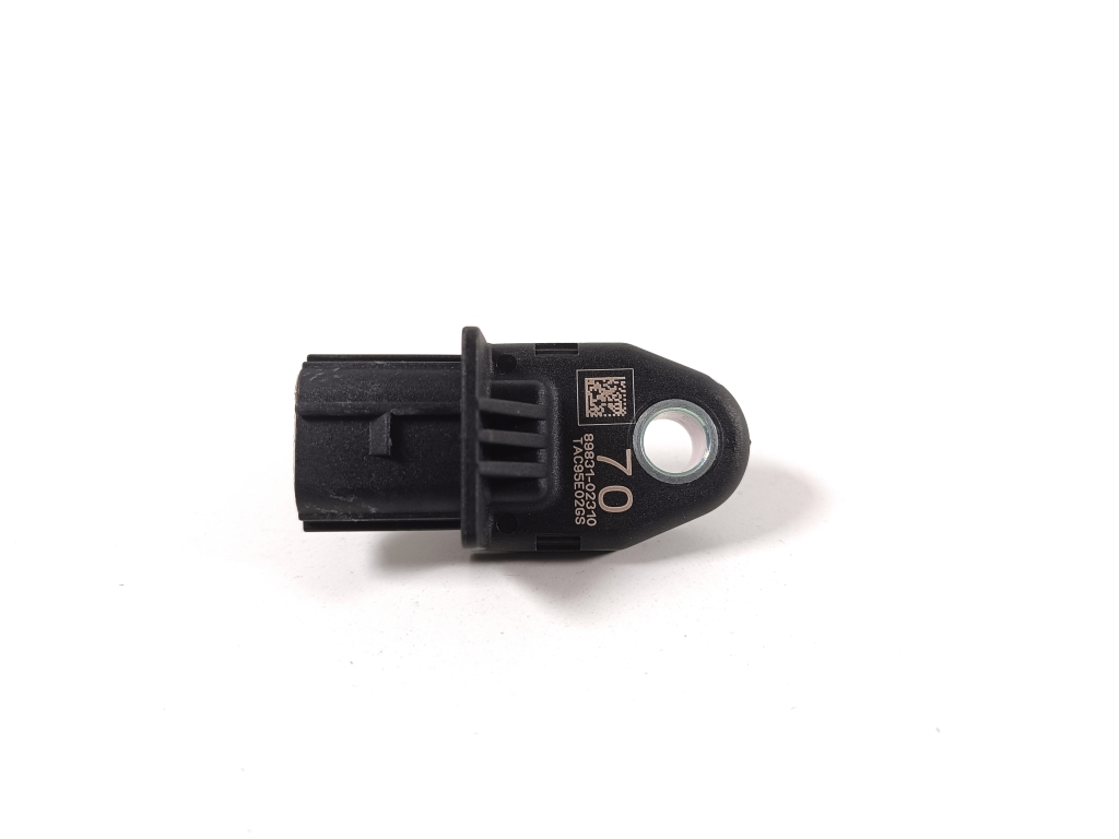 TOYOTA Corolla (2018–2026) Turvapadja andur 89831-02310 TOYOTA Corolla (2018–2026) Turvapadja andur 89831-02310