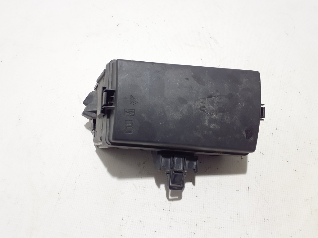 VOLKSWAGEN Golf 7 generation (2012-2024) Fuse box 5Q0907361C 24458058