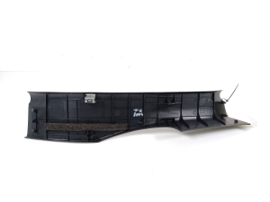 TOYOTA Corolla (2018–2026) Inner sill trim 67917-02460 - 2