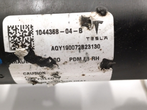 Tesla Model 3 3 (2016–2024) Eesmine amort ja selle komponendid 1044368-04-B - 2