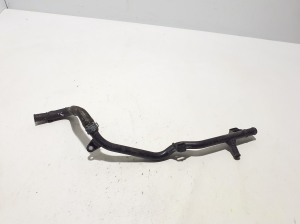Skoda Kamiq (2019–2026) Caurule 04C121070B - 3