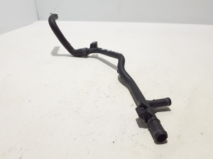 Skoda Kamiq (2019–2026) Caurule 04C121070B - 4
