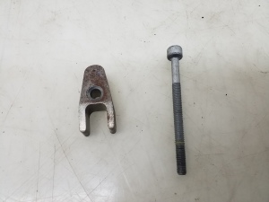   Fuel injector holder 