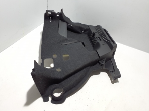 Skoda Kamiq (2019–2026) Trunk side trim panel 658867427B - 2