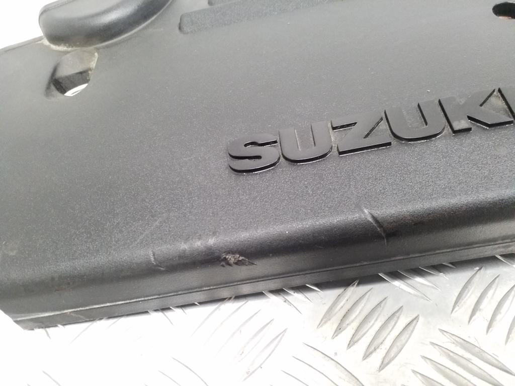 SUZUKI Swift 3 generation (2004-2010) Variklio dekoratyvinė plastmasė (apsauga) 1317054G0 24585282