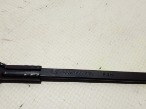 Skoda Kamiq (2019–2026) Windshield wiper arm 657955410 - 3