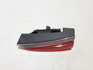 Skoda Kamiq (2019–2026) Tagatuli tagaluugil 658945307 - 5