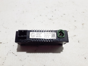 Skoda Kamiq (2019–2026) USB-Anschluss 657035736 - 3