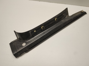 Mercedes Benz C-Class 203 (2000–2007) Inner sill trim A2036801035 - 4
