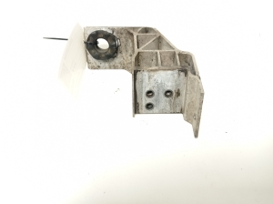  Cooling radiator bracket 