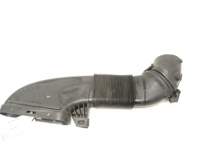  Air intake hose 